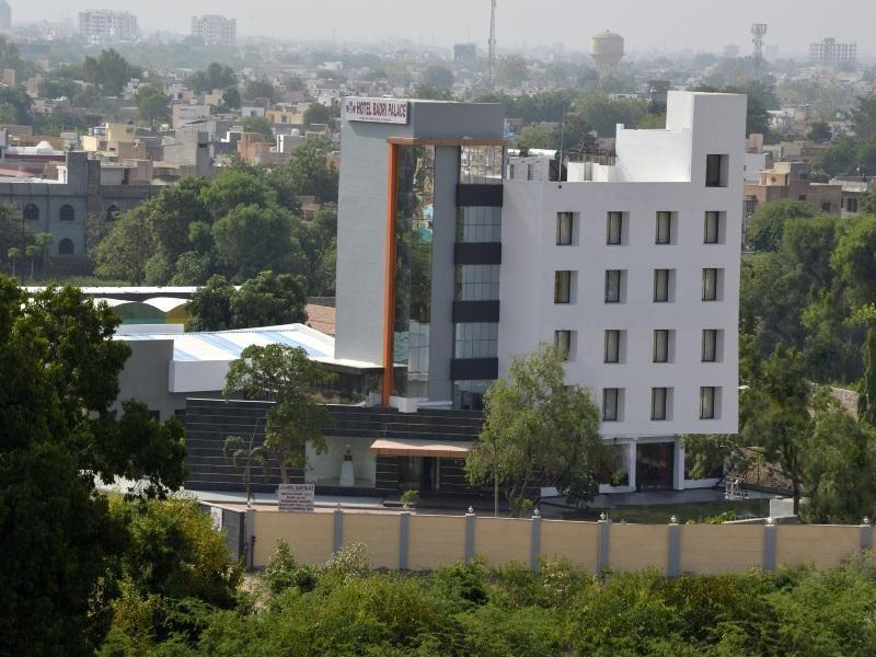 Capital O 11973 Badri Palace Džódhpur Exteriér fotografie
