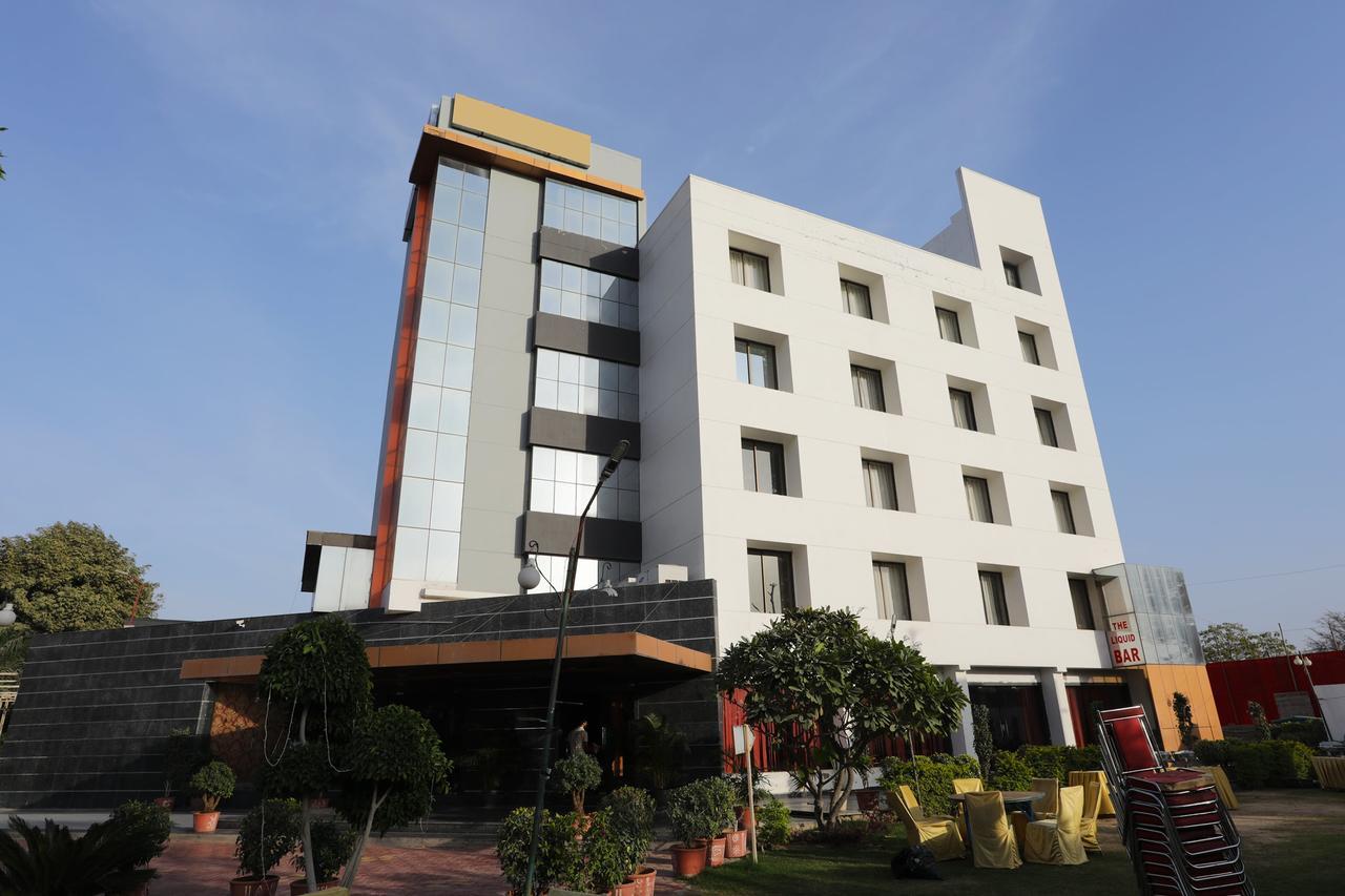 Capital O 11973 Badri Palace Džódhpur Exteriér fotografie